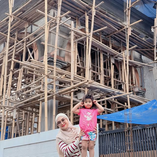 Post by riaricis1795