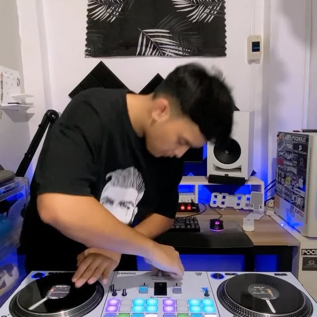 Post by prodbypocholo