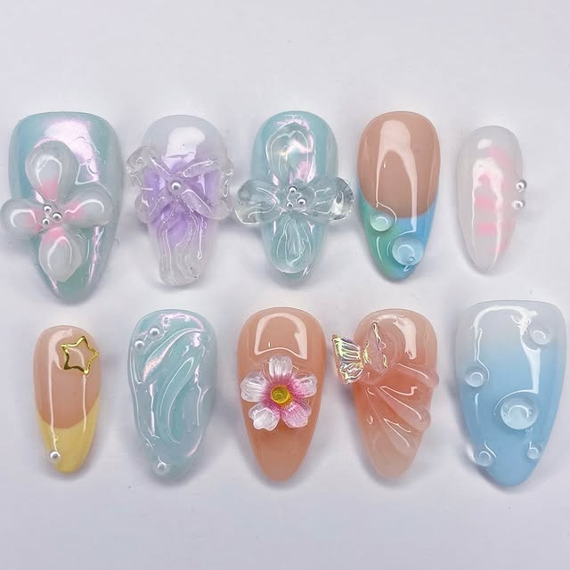 Post by nailsbynailah_