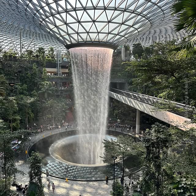 Post by alex_loves_traveling