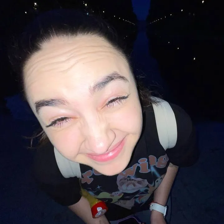 christina's profile picture