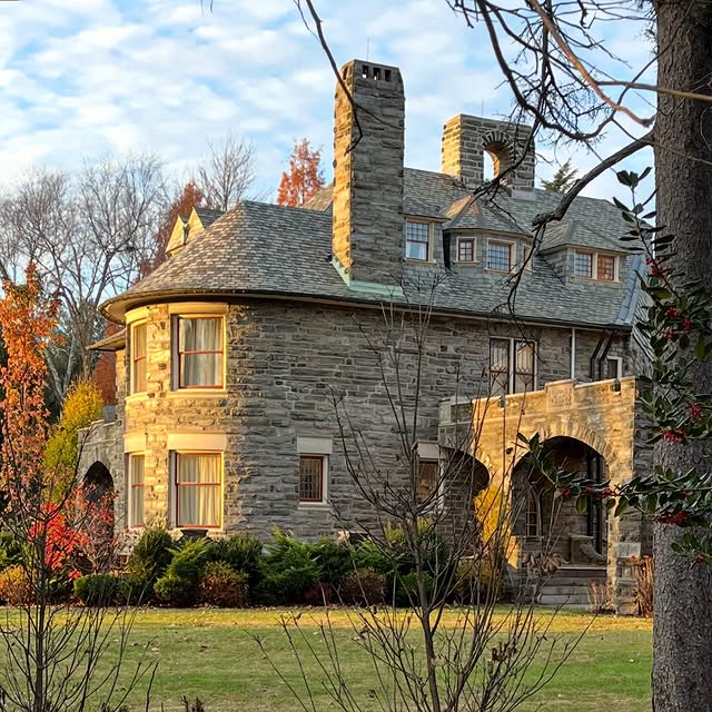 Post by housetouring