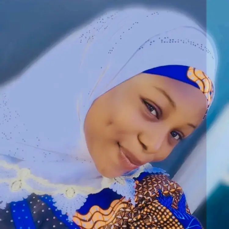 RUQQOYAH❤️🦋's profile picture