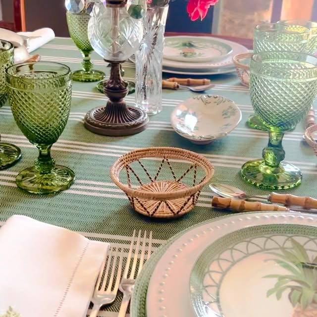 Post by malacca.tables