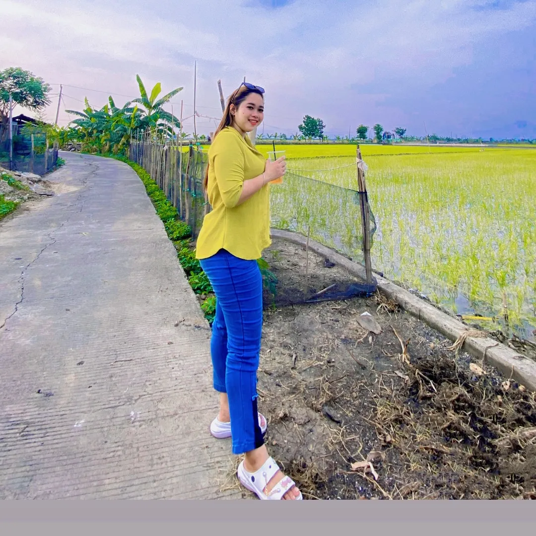 Ms. Cancer girl ♂️♋'s profile picture