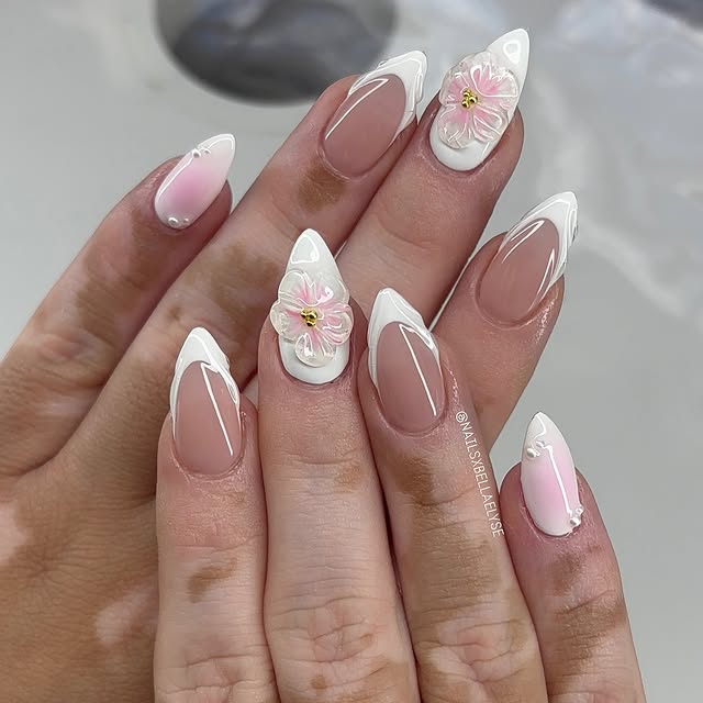 Post by nailsxbellaelyse