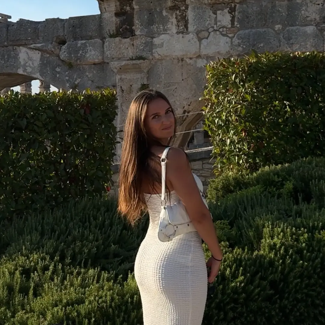 valentina 🤍's profile picture