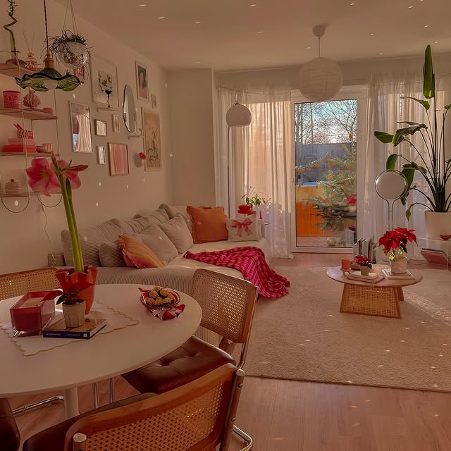 Post by interiorsari