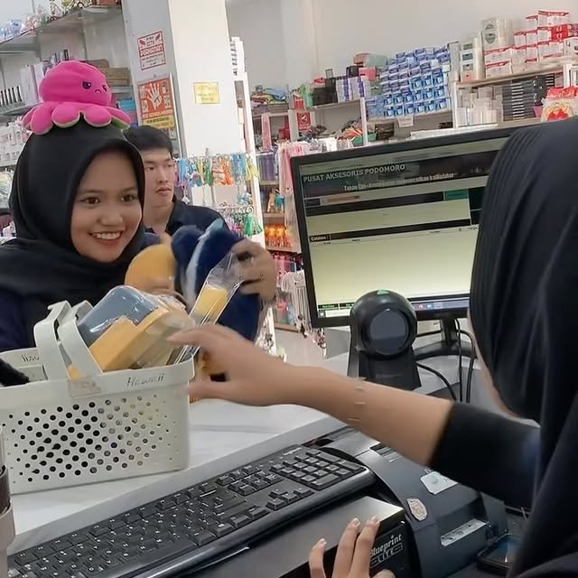 Post by pusat_aksesoris_podomoro_pap