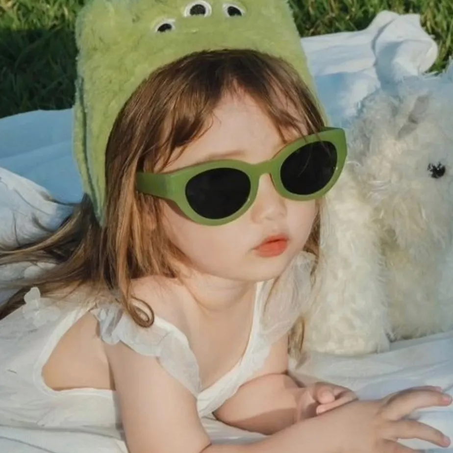 س's profile picture