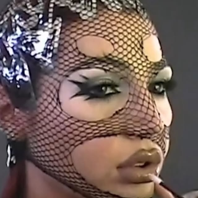 Post by anythingforselenaaassss