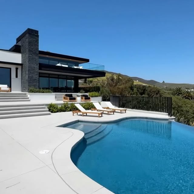 Post by insane.residences