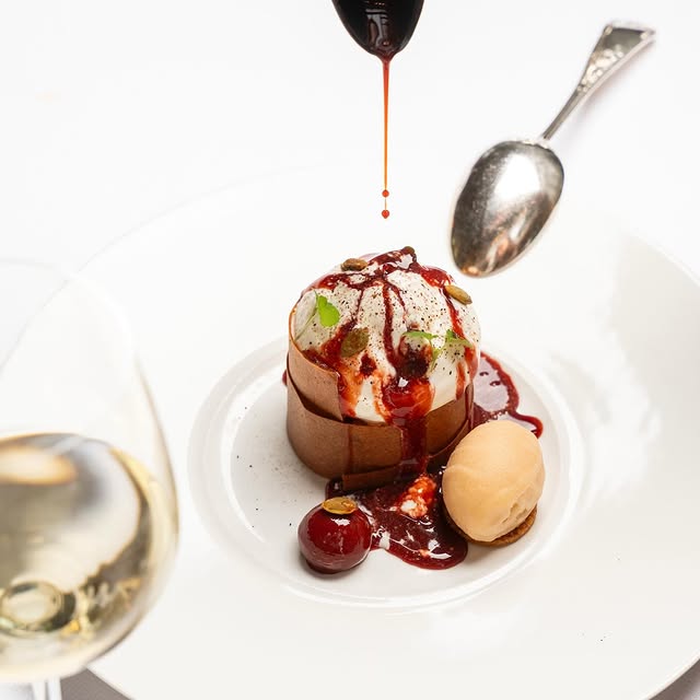 Post by la_grande_cascade_