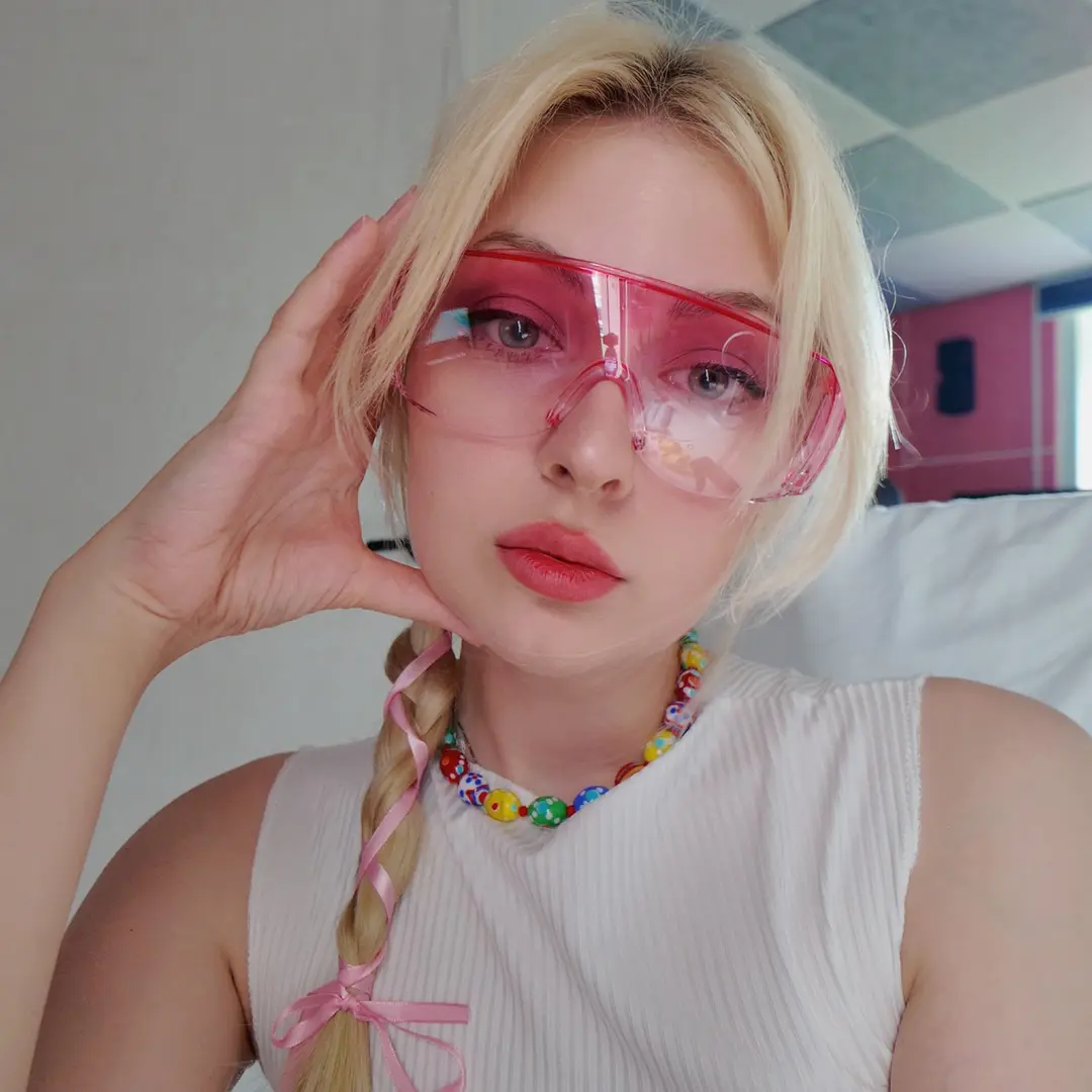 тг: недорамні історії🇰🇷🇺🇦's profile picture