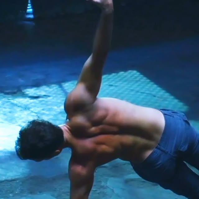 Post by realtraviseliot