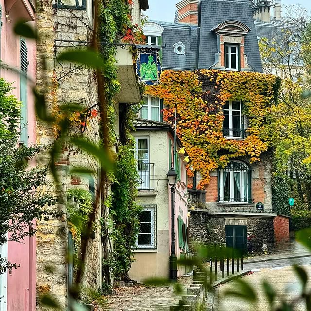 Post by the_red_postcards