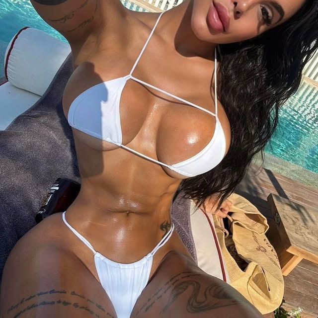 Post by 6packsandselfies