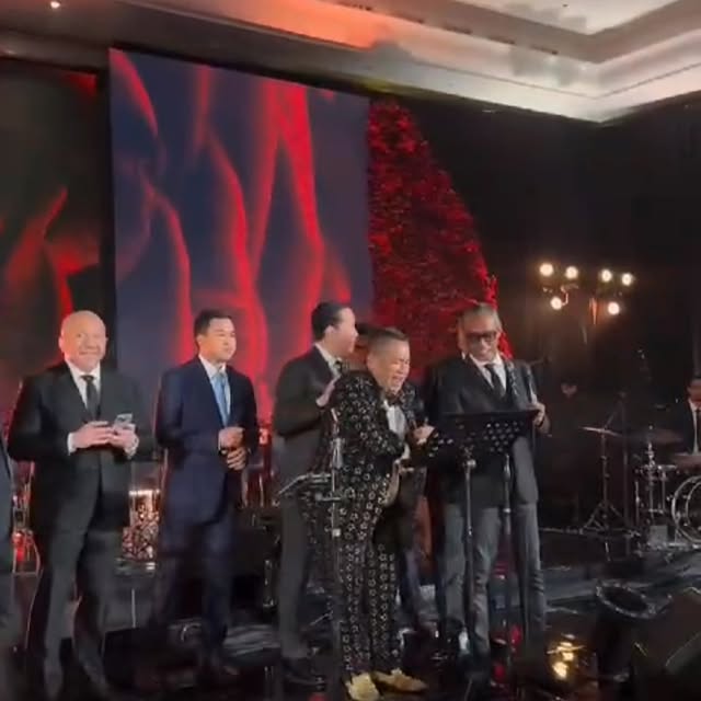 Post by hotmanparisofficial