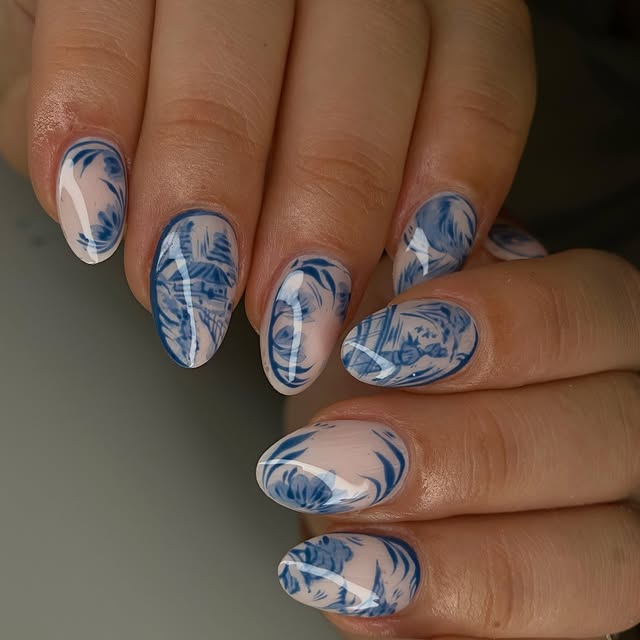 Post by yanpaintsnails