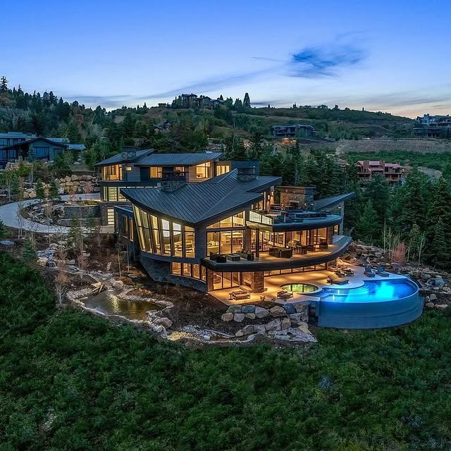 Post by insane.residences