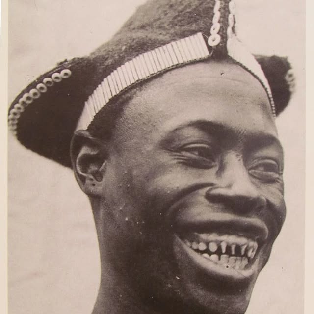 Post by antique_afrique