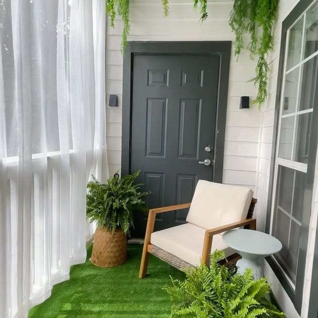 Post by myuglyapartment