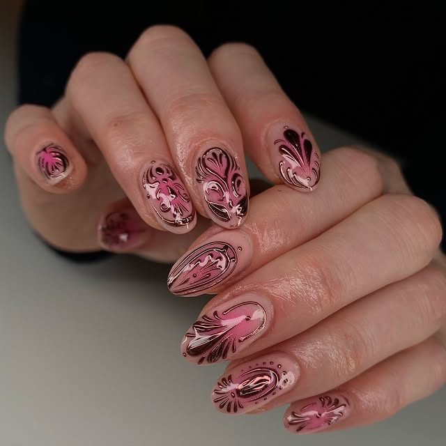 Post by yanpaintsnails