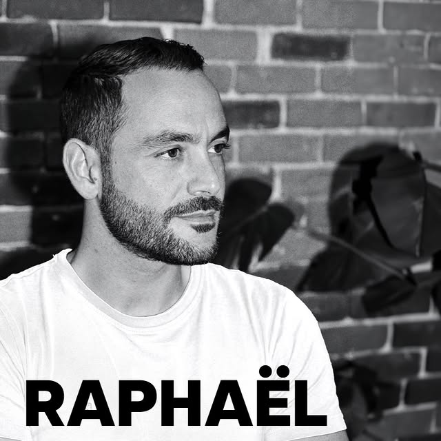 Post by agence_faux_reveur