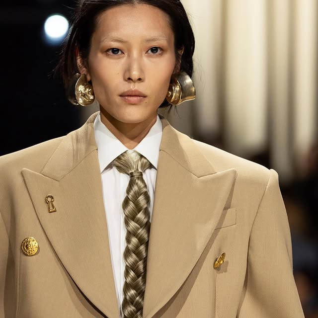 Post by schiaparelli