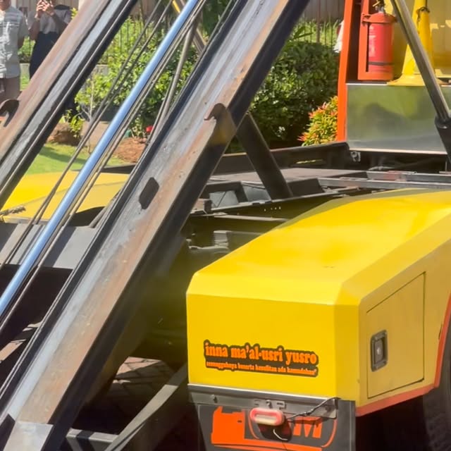 Post by hotmanparisofficial