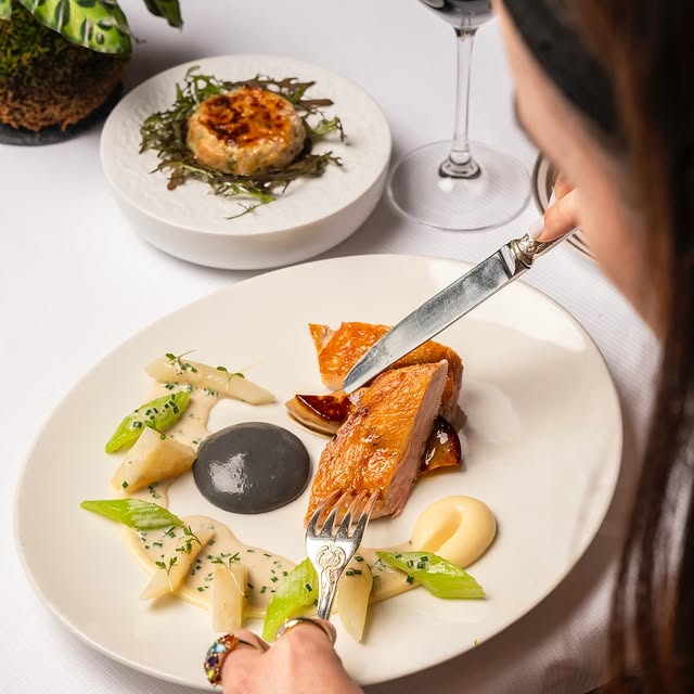 Post by la_grande_cascade_