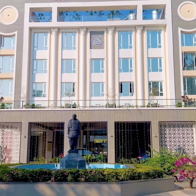 Post by officialmohitkanojiya