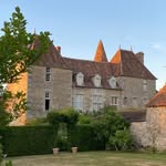 L a   C a r l i è r e's profile picture