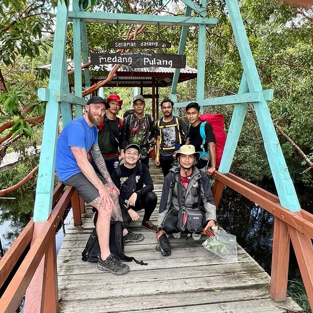 Post by lets.talkhoya