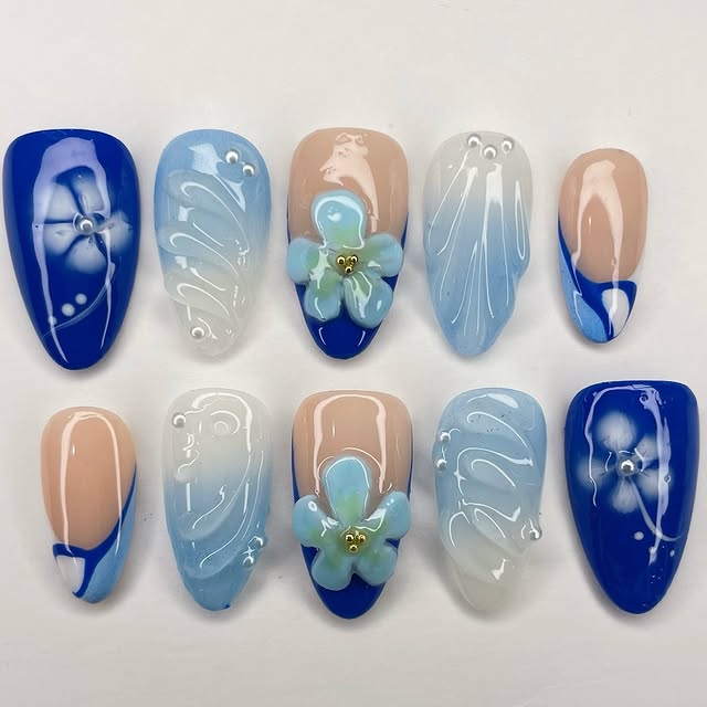 Post by nailsbynailah_