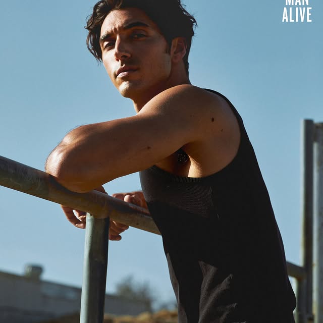 Post by taylorzakharperez