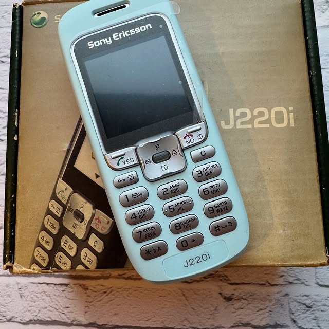 Post by retro_mobile_35