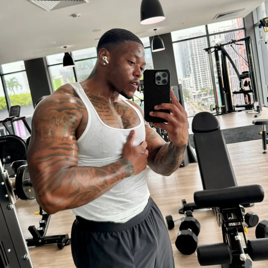 dlmfitness's profile picture