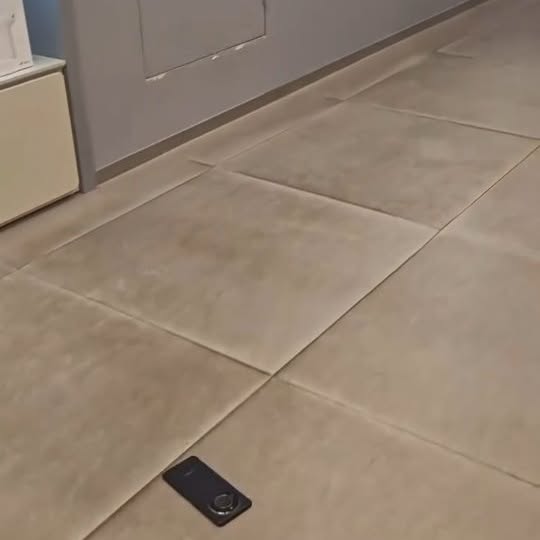 Post by tech_in_shorts_