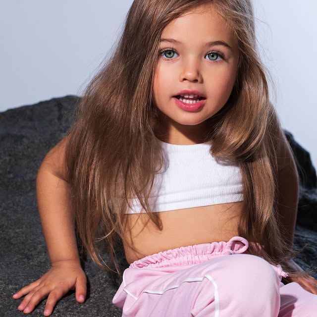 Post by mia_baby_model