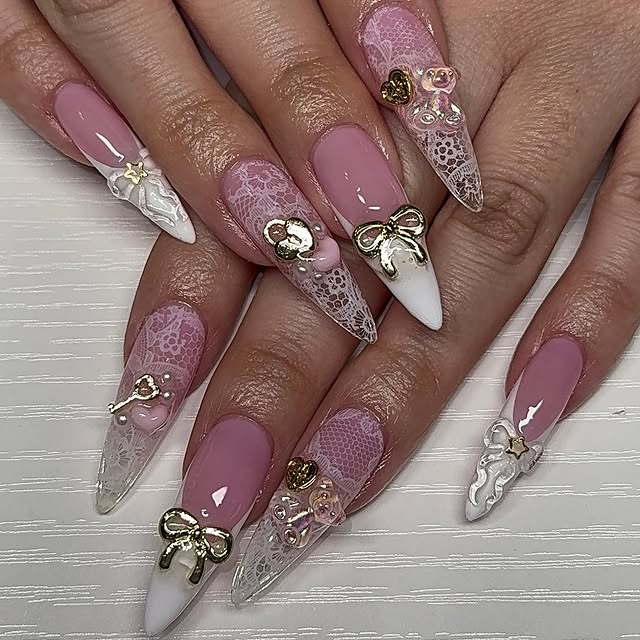 Post by nailsxmarianna