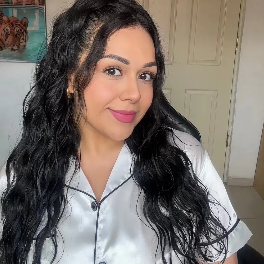 Carla Con C 🎀's profile picture