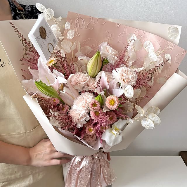 Post by noellefleur_