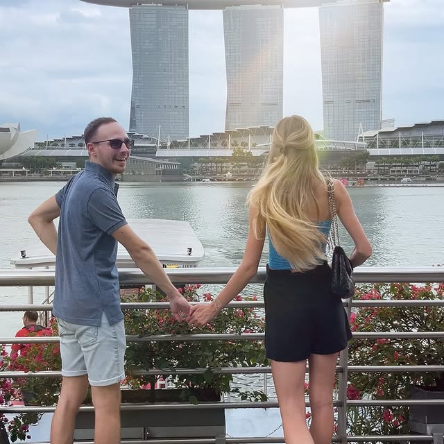 Post by roadster_couple