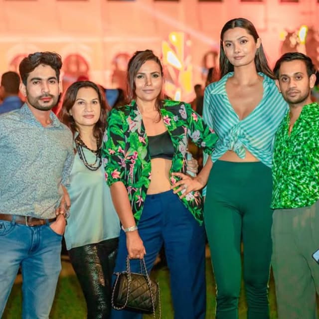 Post by rozannediasz