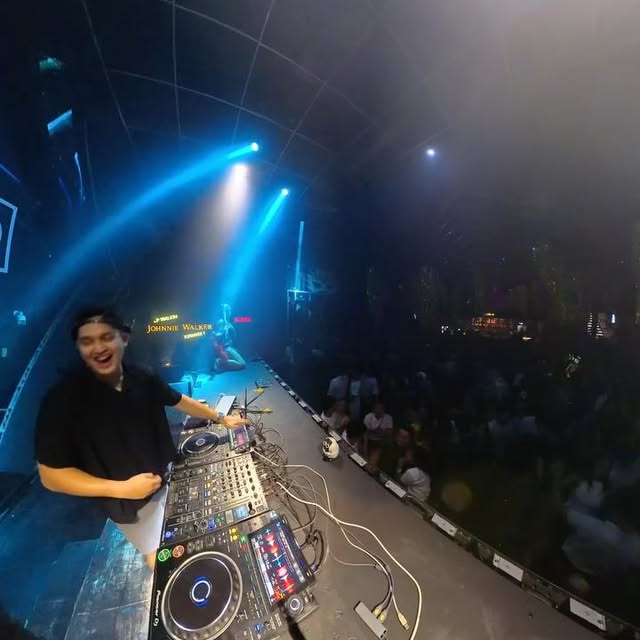 Post by prodbypocholo