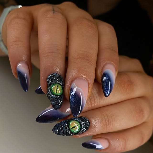 Post by yanpaintsnails