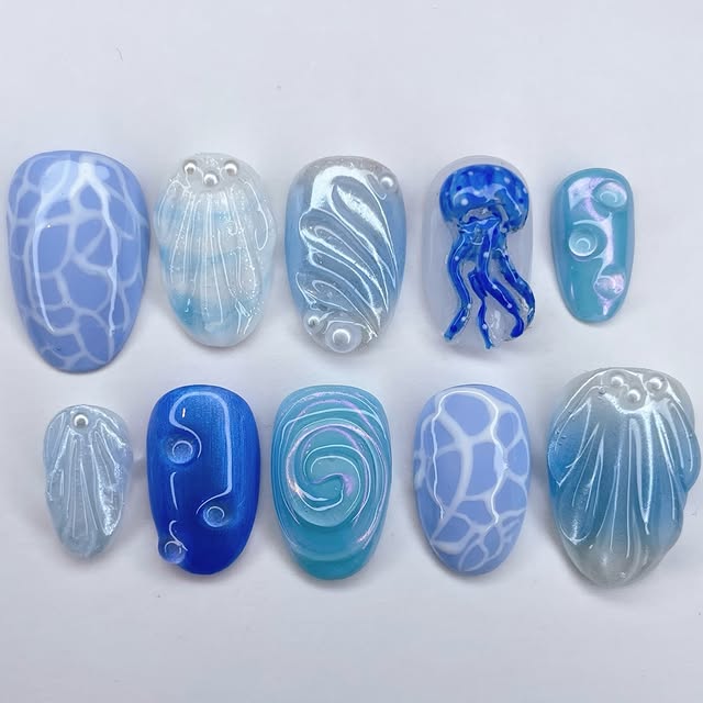 Post by nailsbynailah_