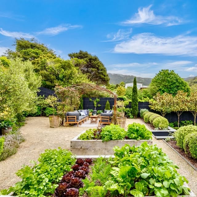 Post by hedge.garden.design.nursery