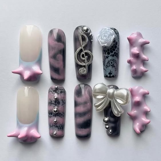 Post by atelierderosalee